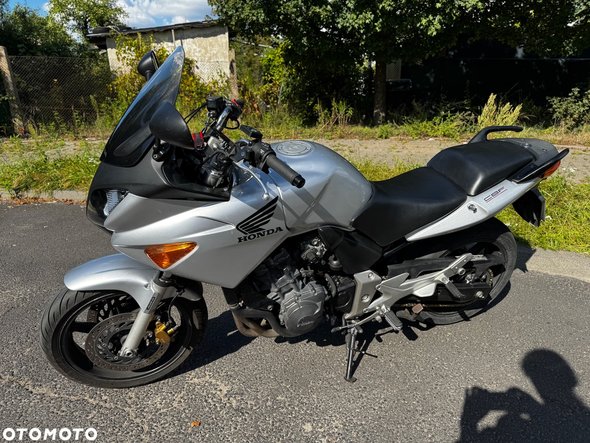 Honda CBF - 16