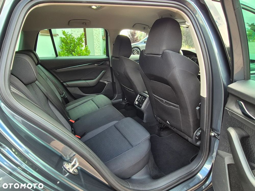 Skoda Octavia 1.5 TSI ACT Ambition - 19