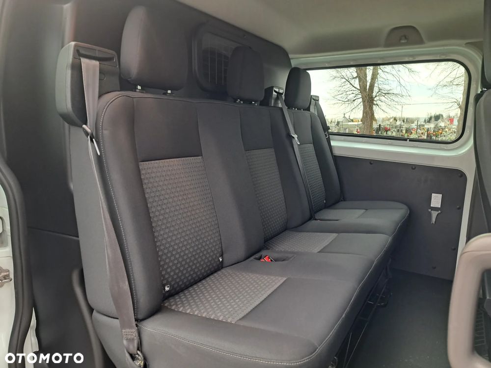 Ford Transit Custom 310 L2H1 Ambiente - 16