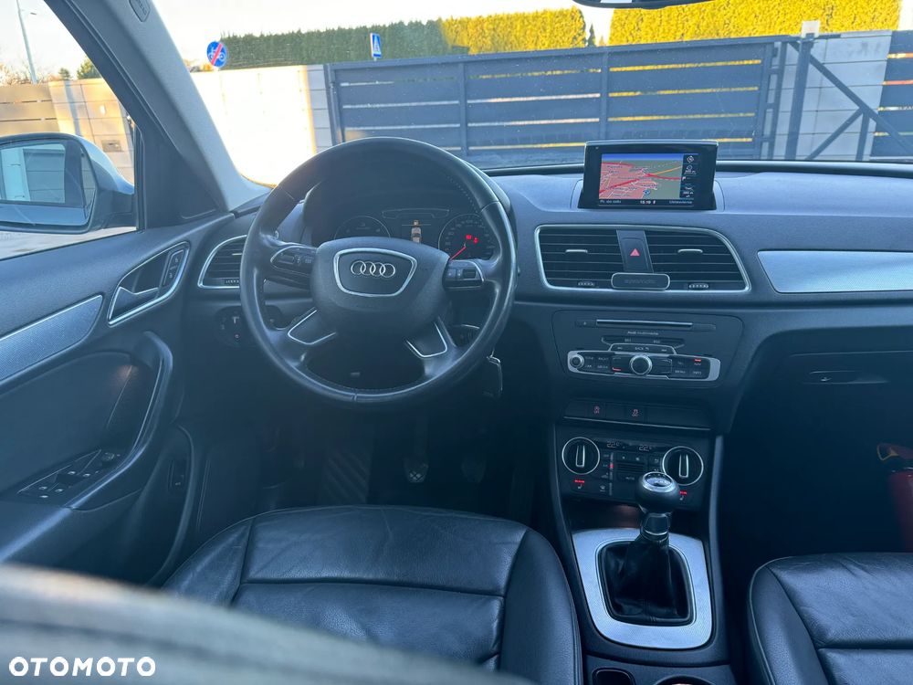 Audi Q3 2.0 TDI Design - 22