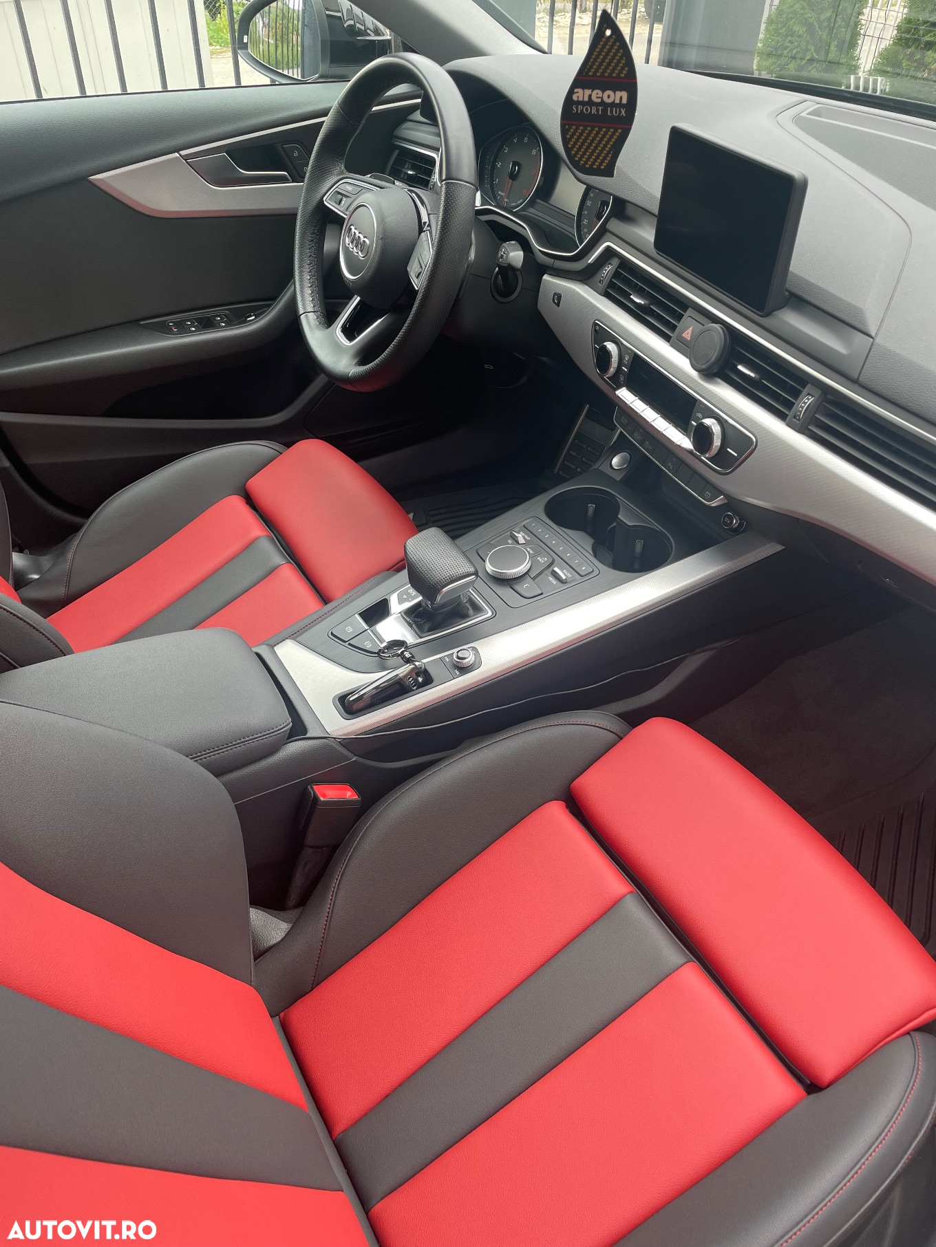 Audi A4 Avant 2.0 35 TFSI S tronic MHEV Advanced - 10