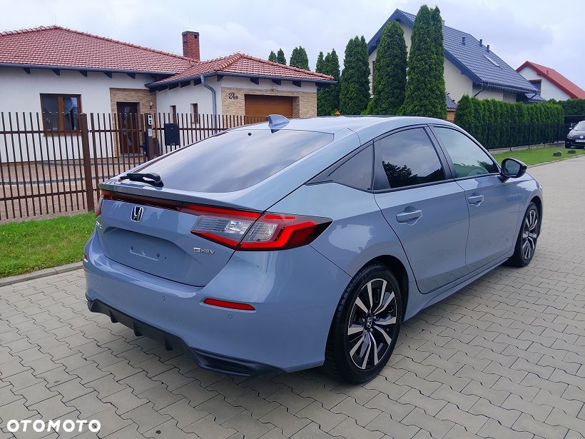 Honda Civic 2.0 i-MMD Elegance CVT - 3