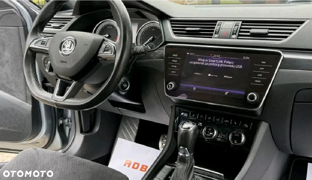 Skoda Superb 2.0 TDI Sportline DSG - 3