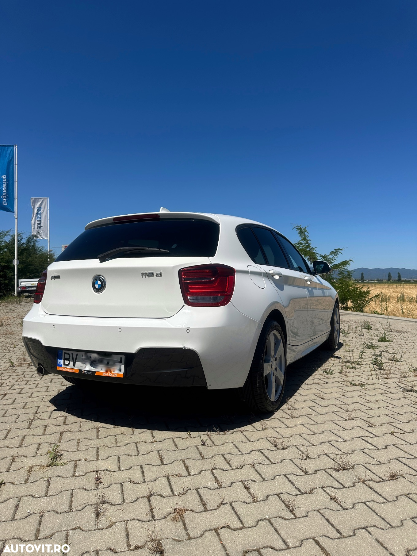 BMW Seria 1 118d xDrive - 5