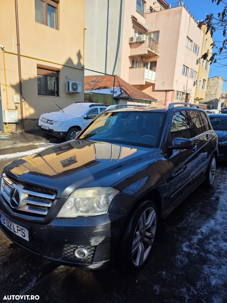 Mercedes-Benz GLK - 2
