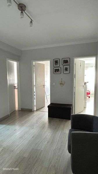 Apartamento T3 à venda na Charneca de Caparica - Grande imagem: 2/12