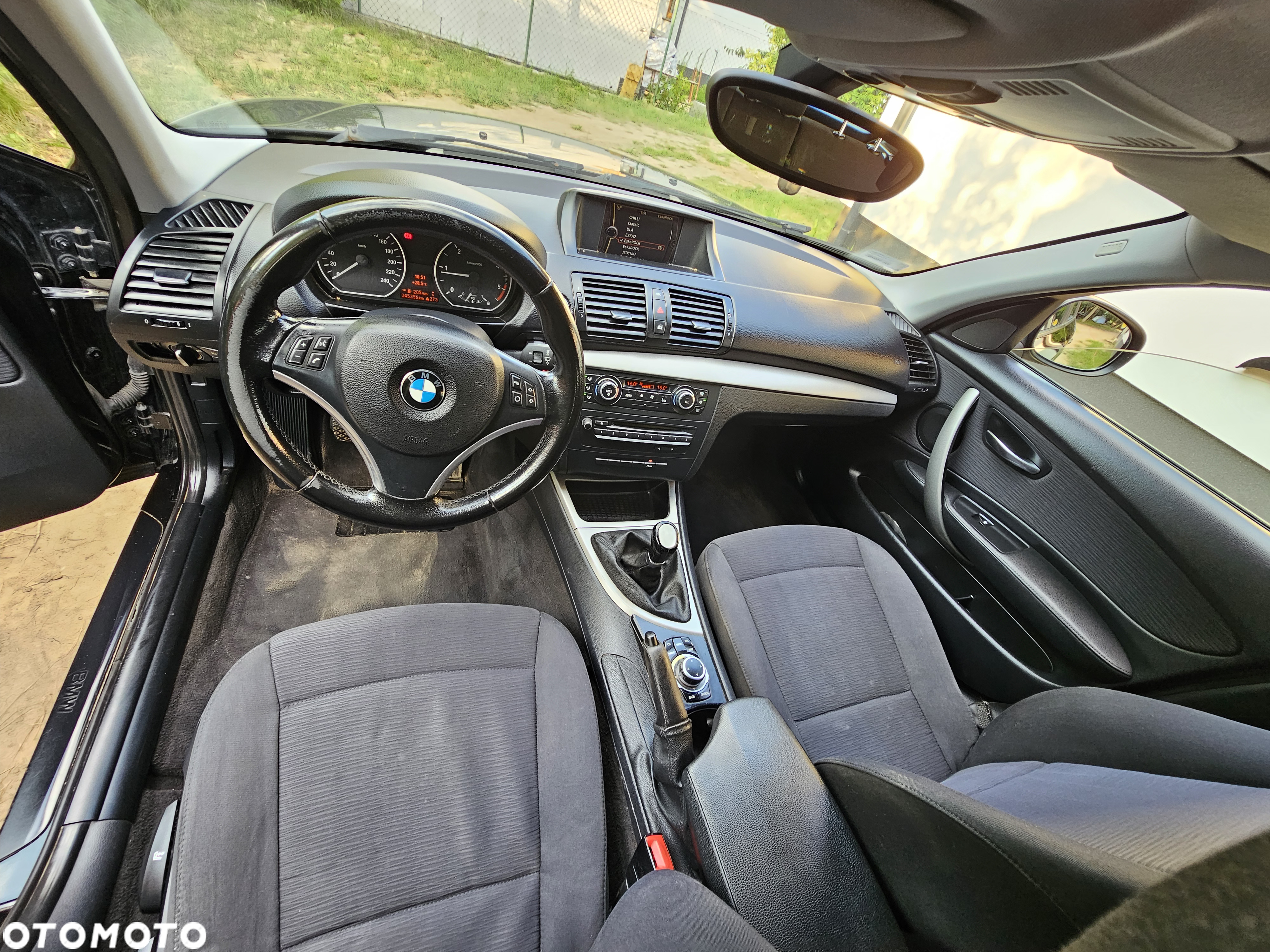 BMW Seria 1 116d - 8