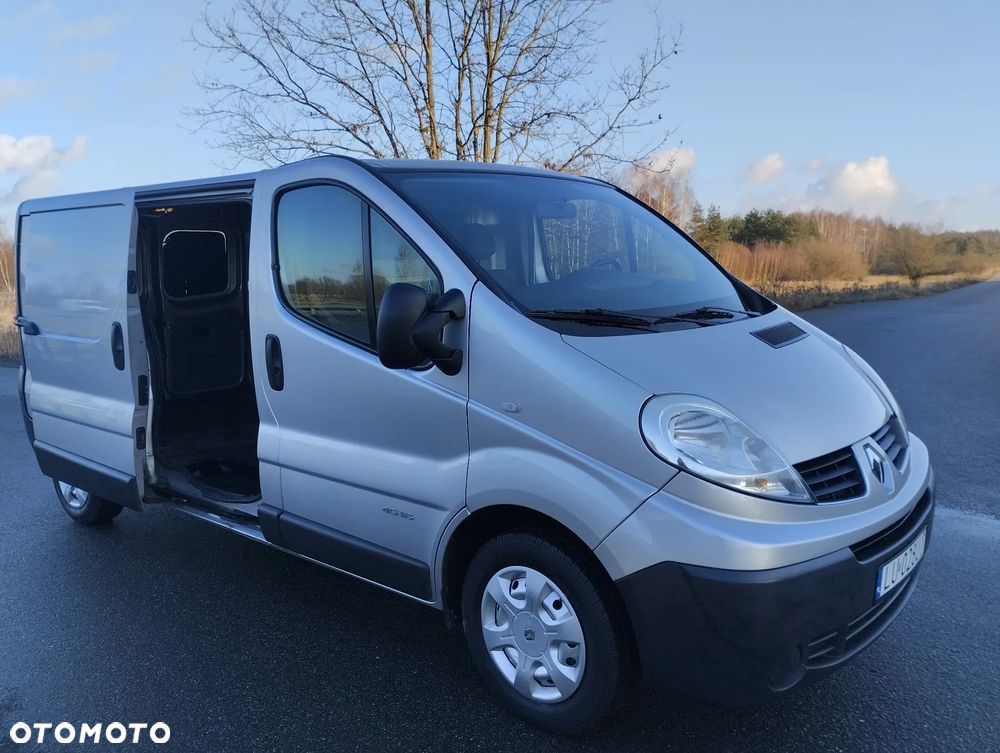 Renault Trafic - 17