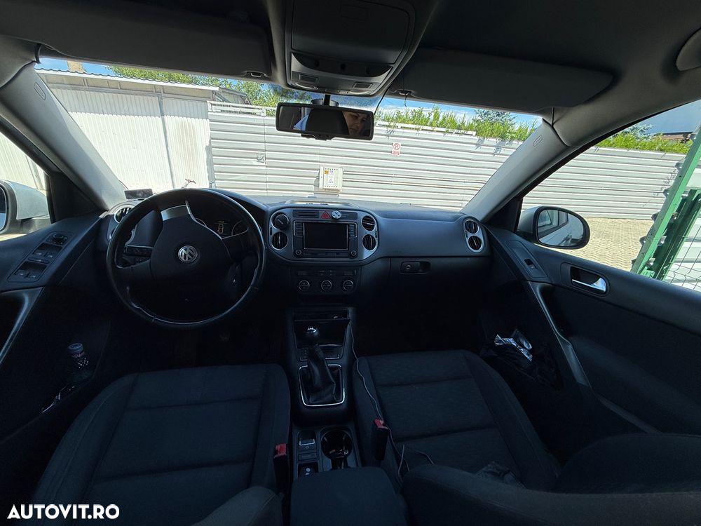 Volkswagen Tiguan 2.0 TDI DPF 4Motion Track&Field - 5