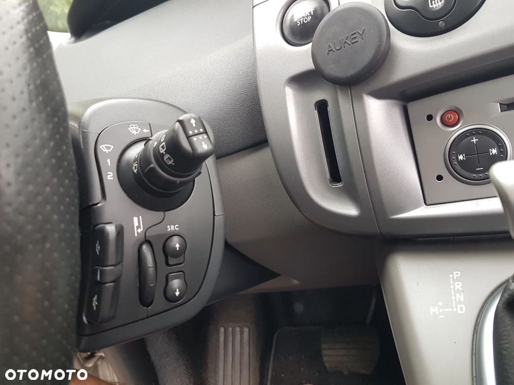 Renault Scenic 2.0 16V Exception - 26