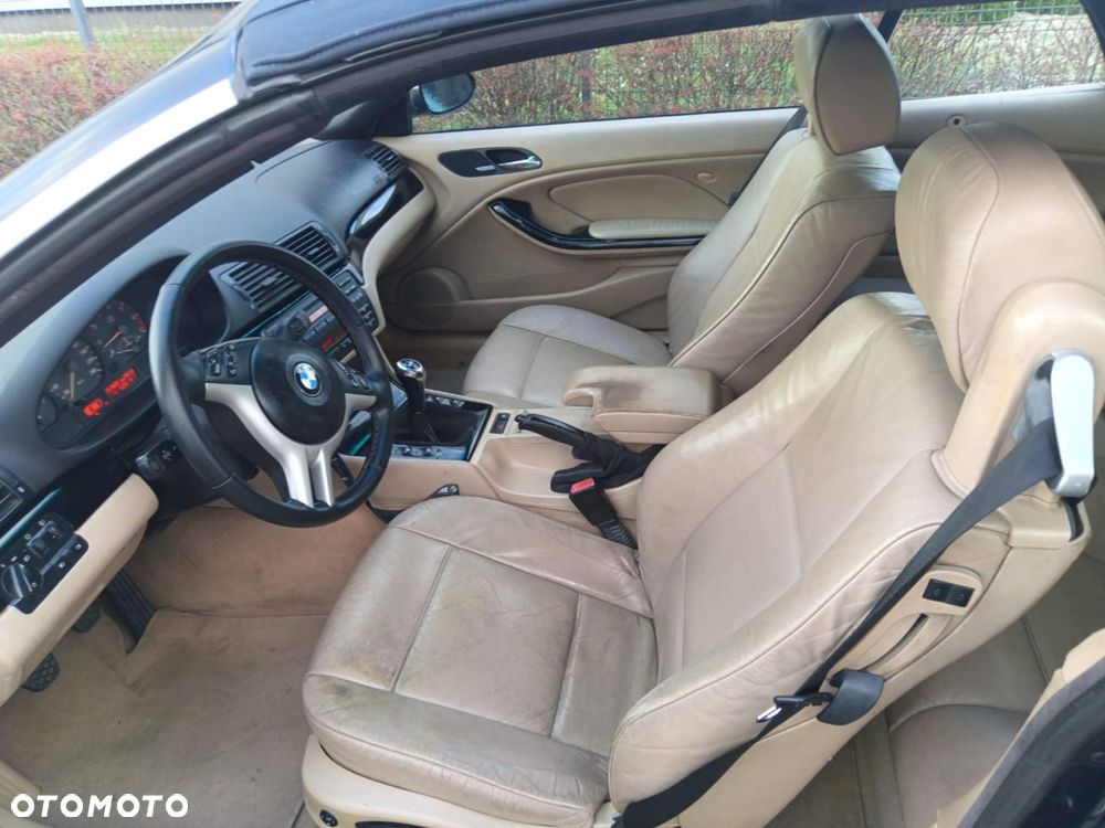 BMW Seria 3 323Ci - 6
