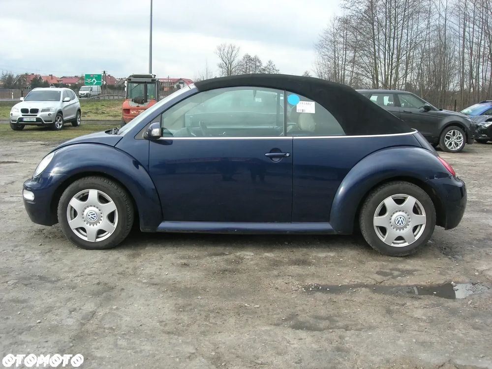 Volkswagen New Beetle - 2