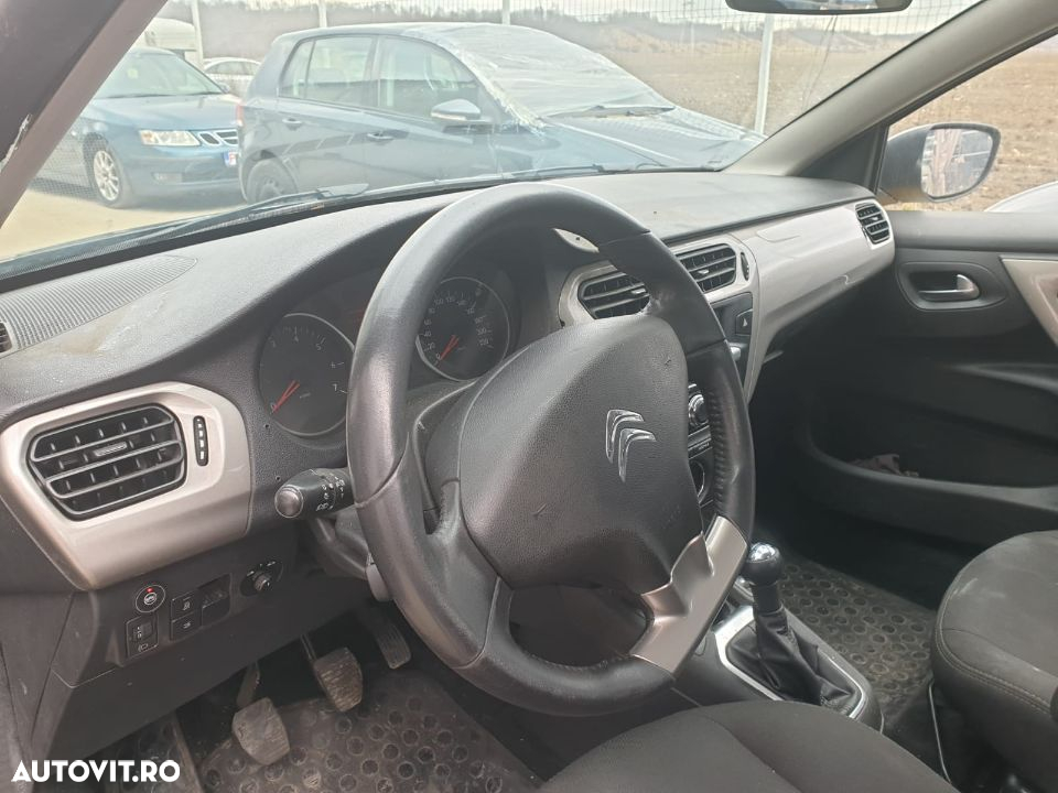Dezmembrez Citroen C-Elysee - 6