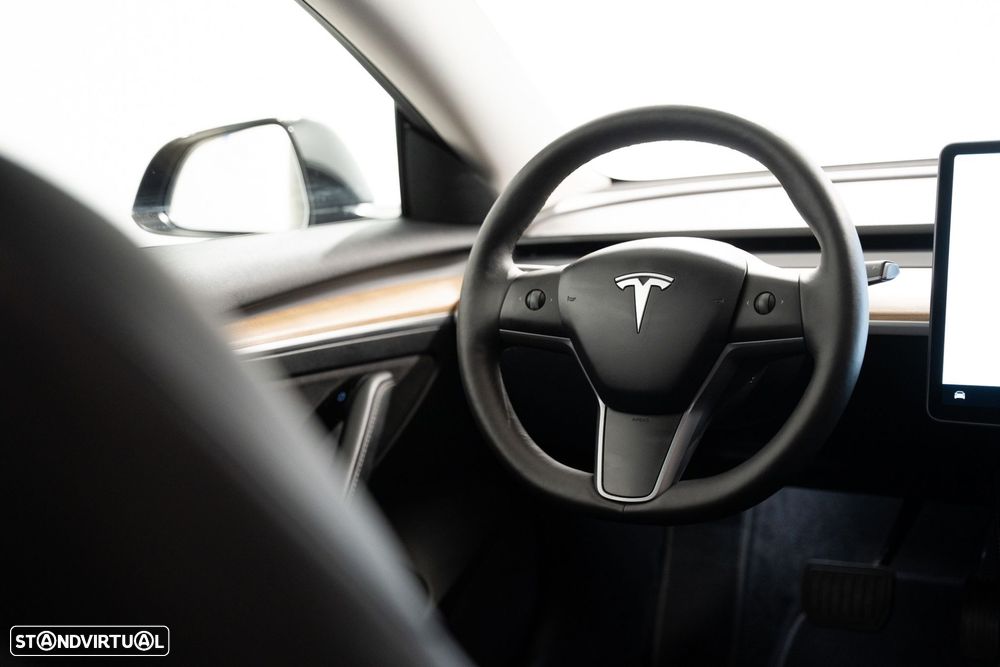 Tesla Model 3 Long-Range Dual Motor AWD - 8