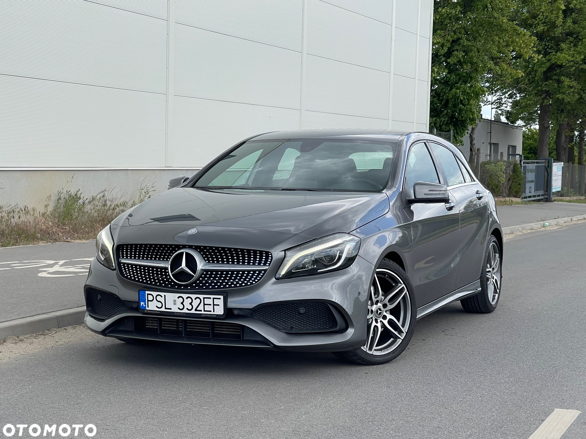Mercedes-Benz Klasa A 180 AMG Line - 2