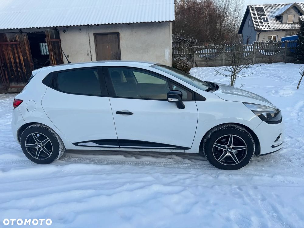 Renault Clio 1.5 dCi Life - 6