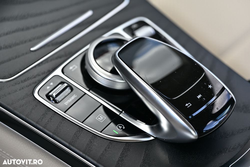 Mercedes-Benz GLC 250 4MATIC - 10