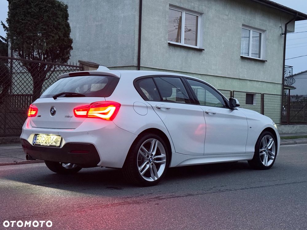 BMW 118D Xdrive 2017 photo 3