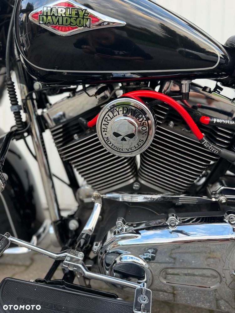 Harley-Davidson Softail Heritage Classic - 18