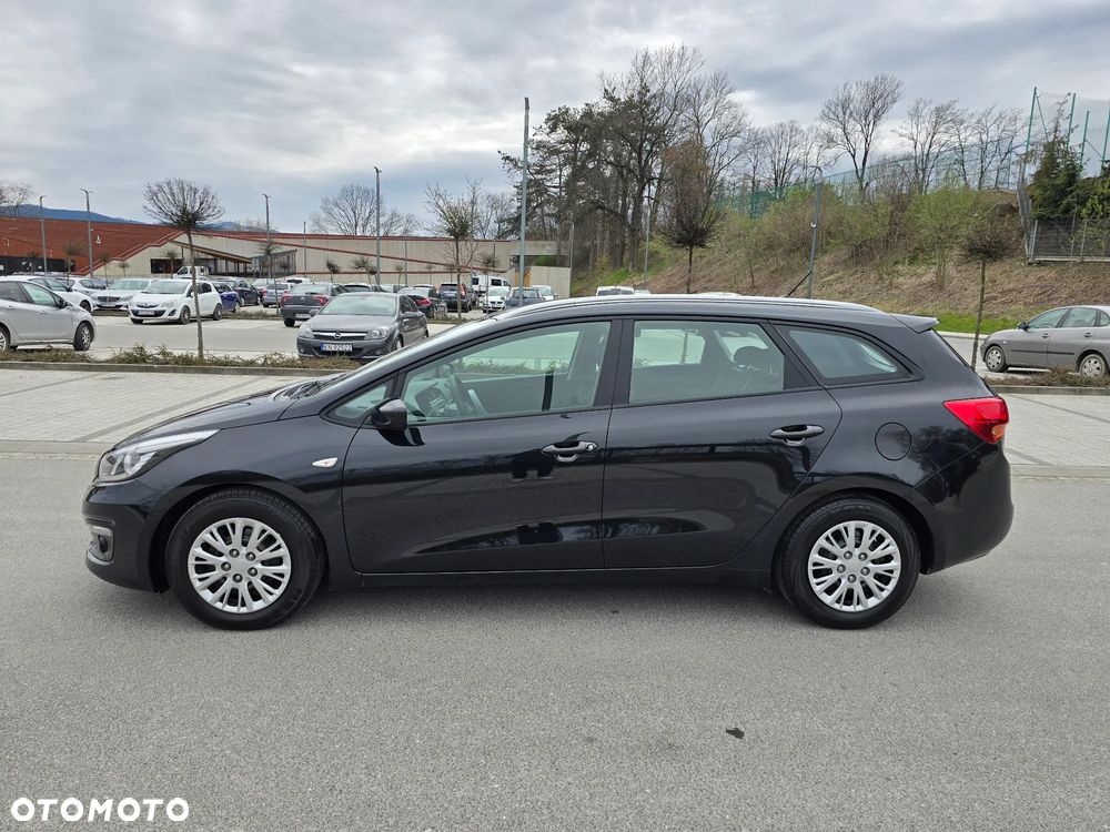 Kia Ceed 1.4 CRDi 90 Vision - 22