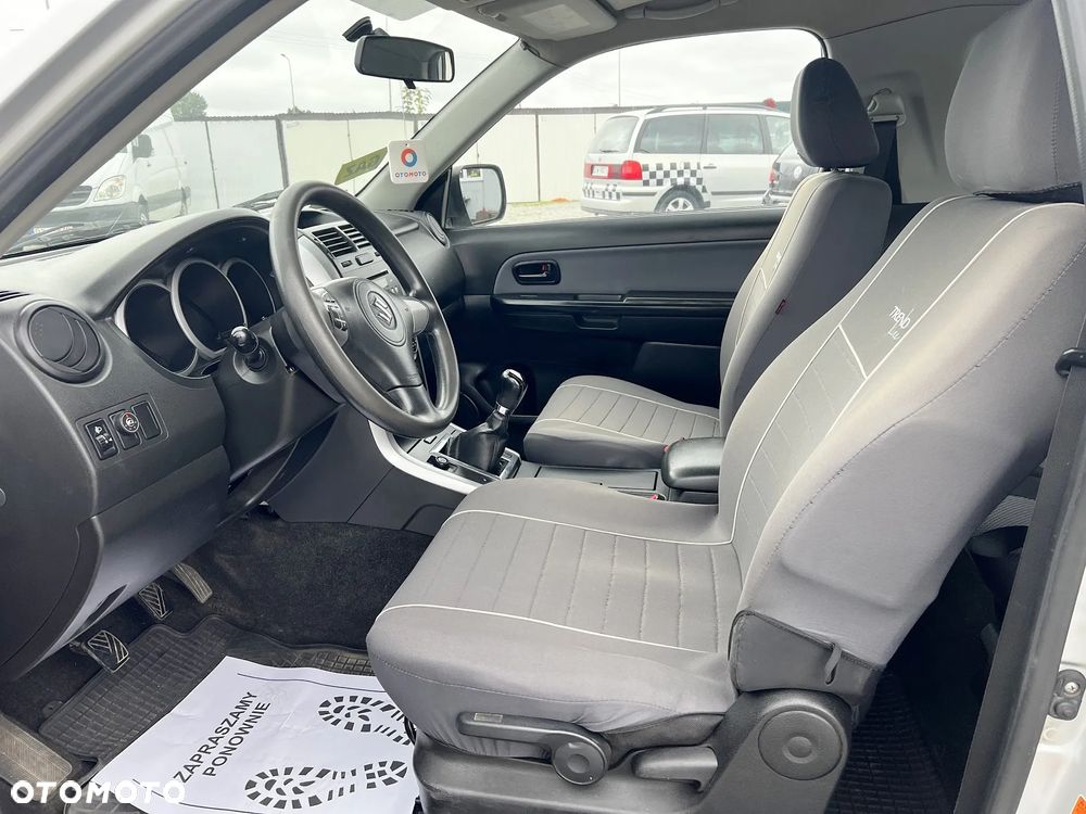 Suzuki Grand Vitara - 10