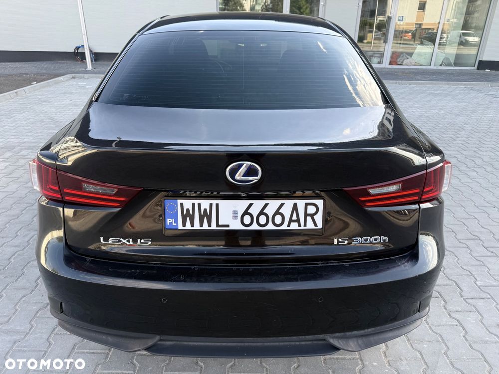 Lexus IS - 5