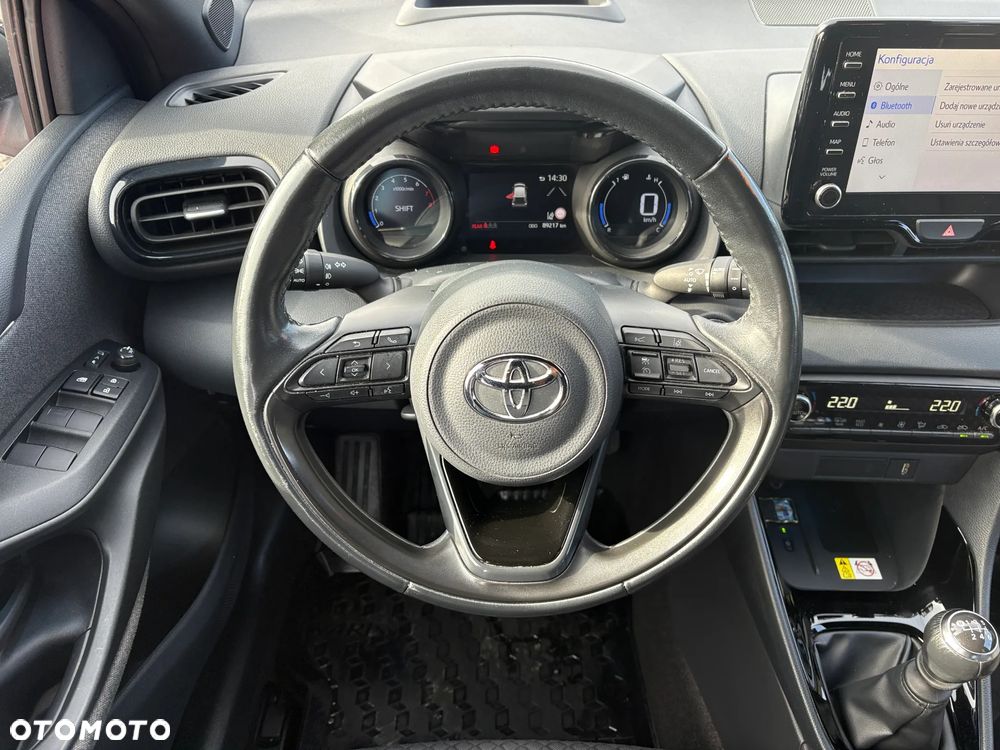 Toyota Yaris 1.5 Executive - 18