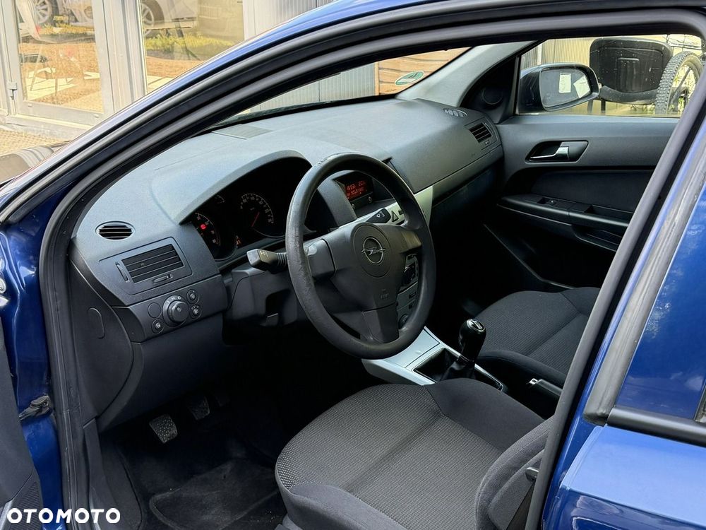 Opel Astra - 11