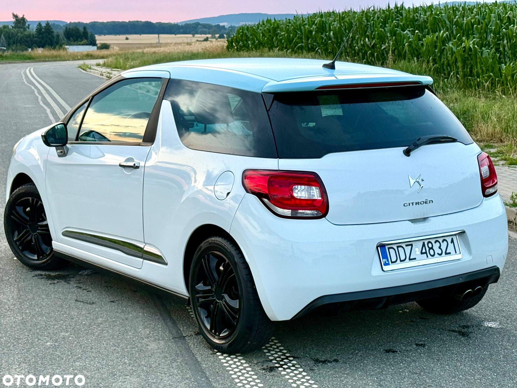 Citroën DS3 1.6 THP SportChic - 3