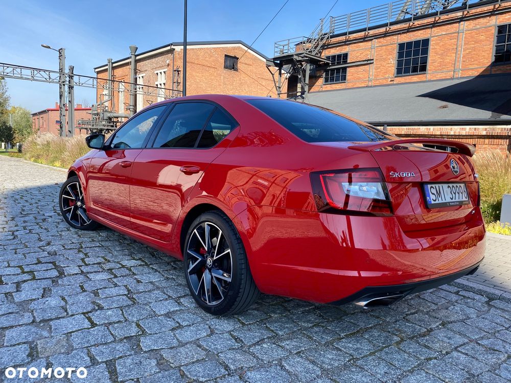 Skoda Octavia 2.0 TSI RS 245 DSG - 10