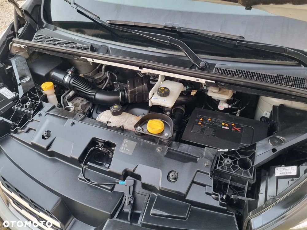 Renault Trafic - 8