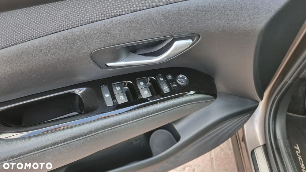 Hyundai Tucson 1.6 CRDi 48V-Hybrid 4WD DCT Prime - 25