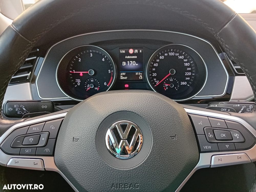 Volkswagen Passat 2.0 TDI DSG 4Motion R Executive - 2