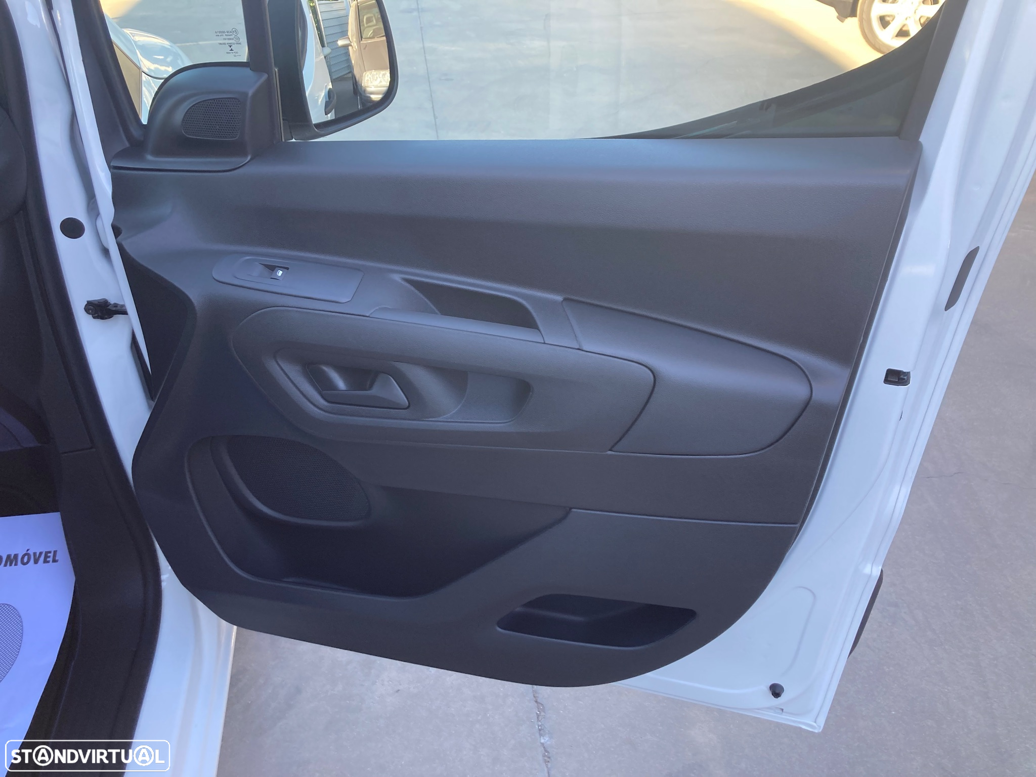 Citroën Berlingo longa L2H1 1.5 BlueHdi 102 Cv Van 3 Lug - 46