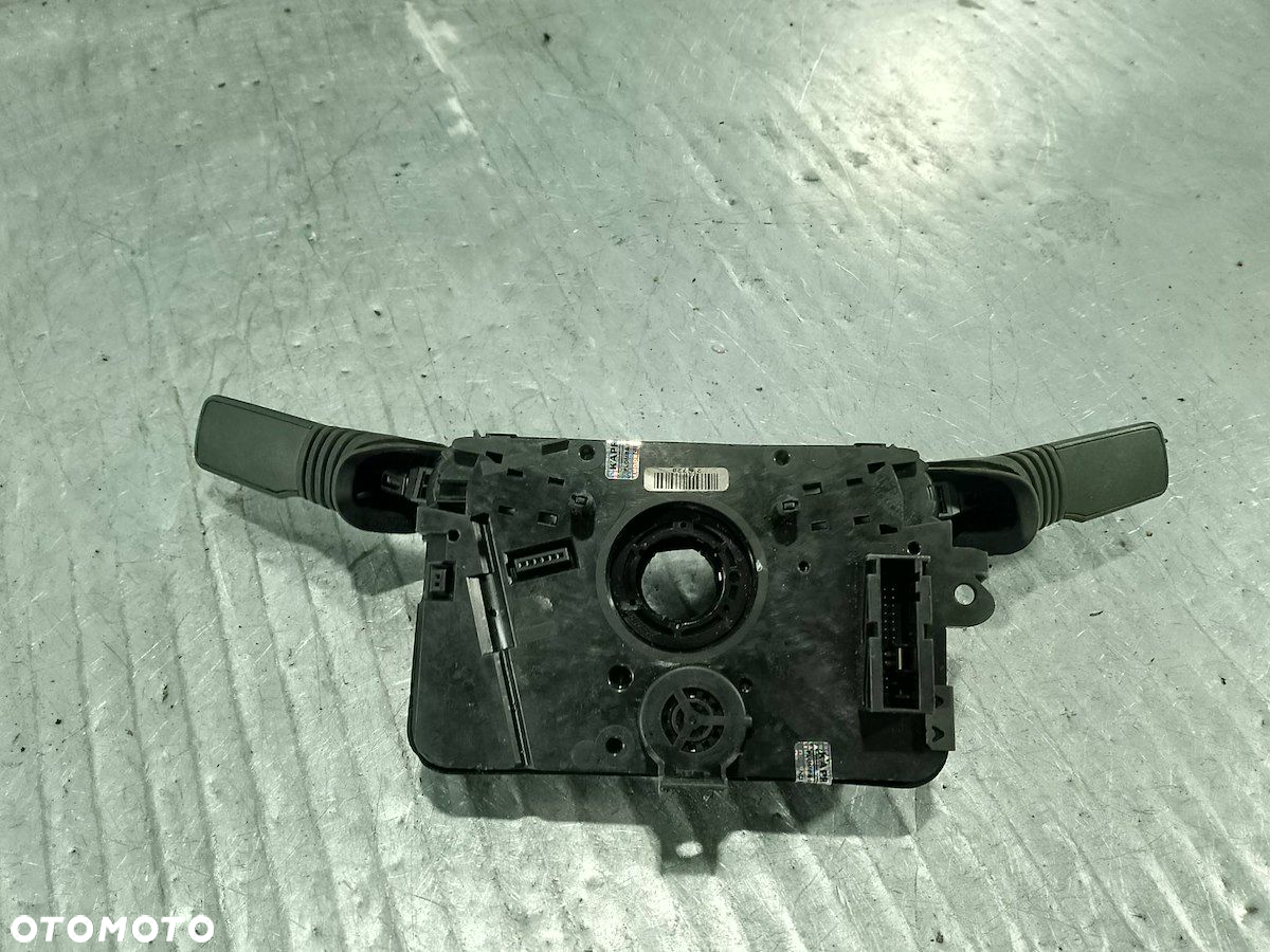 PRZEŁĄCZNIK ZESPOLONY OPEL ASTRA H 13184057GN 203728 1.7 CDTI - 6
