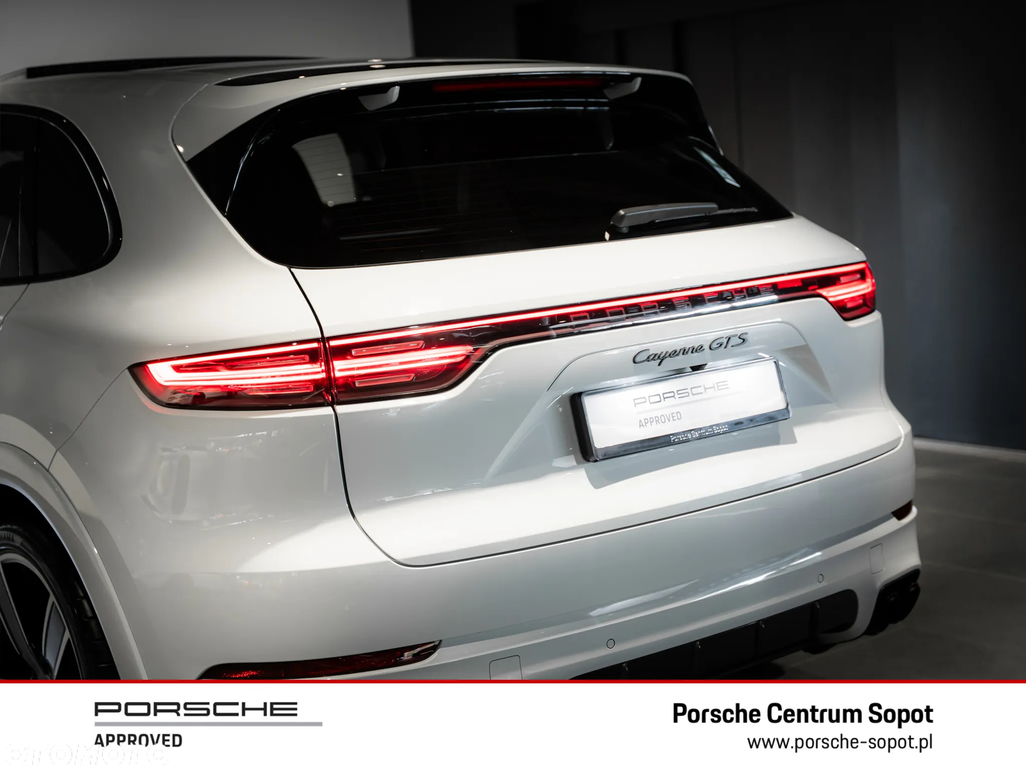 Porsche Cayenne GTS - 16