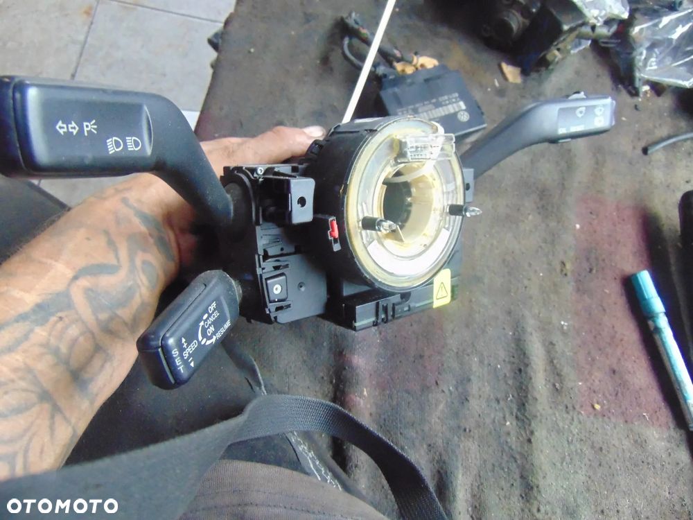 Przełączniki moduł+taśma passat b6 - 6