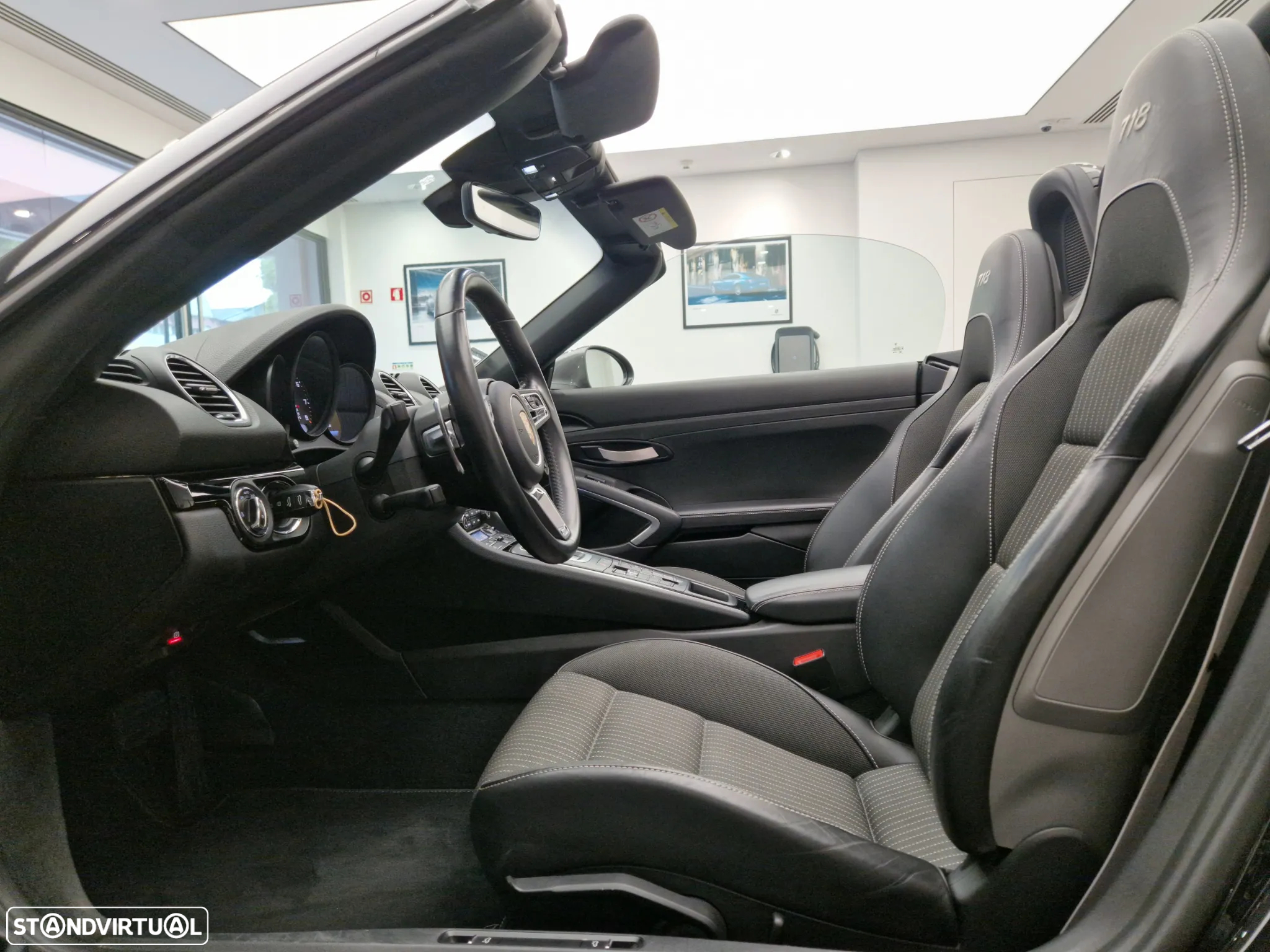 Porsche 718 Boxster 2.0 T PDK - 21