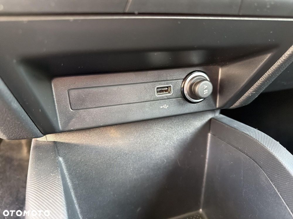 Skoda Fabia 1.0 TSI Ambition - 30