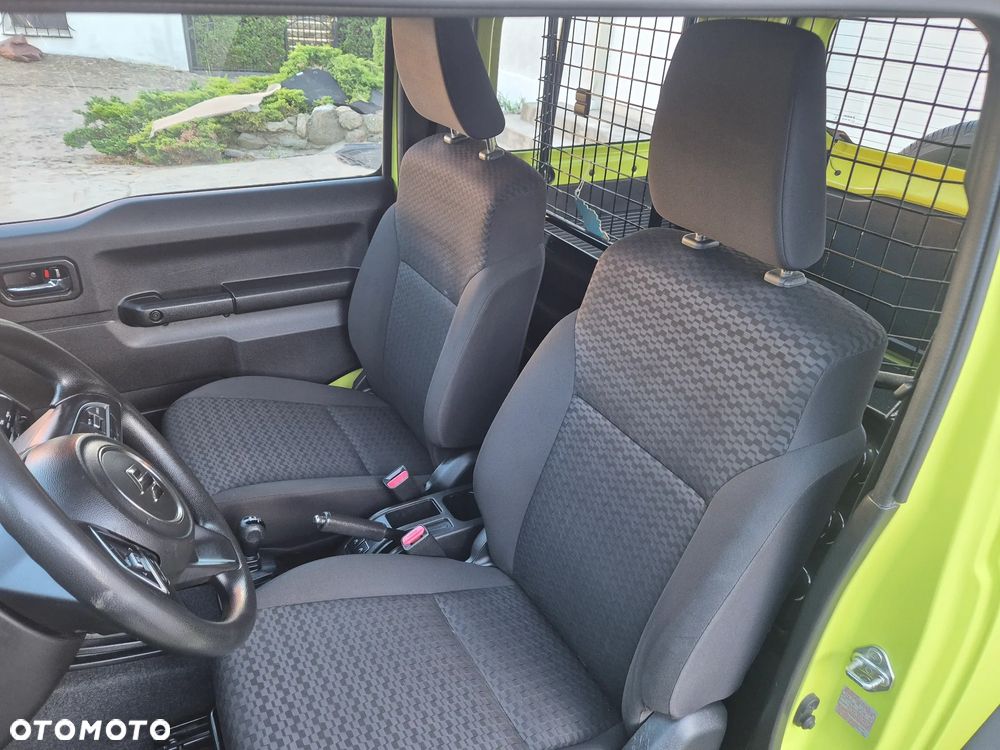 Suzuki Jimny - 17