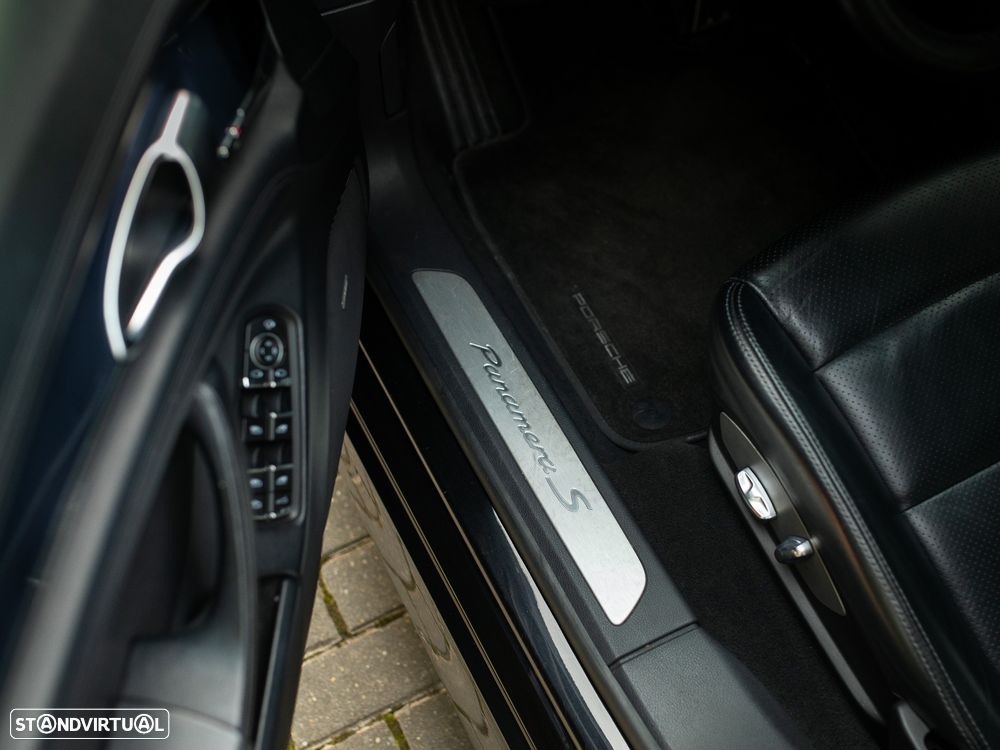 Porsche Panamera S Hybrid - 22