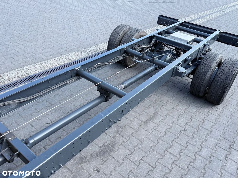 Iveco Daily 50C21 Rama do zabudowy Doka, Brygadówka 7-miejsc Autolaweta Autopomoc - 6