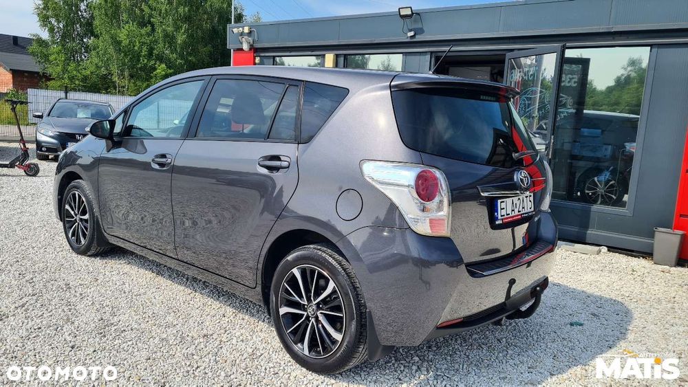 Toyota Verso - 27