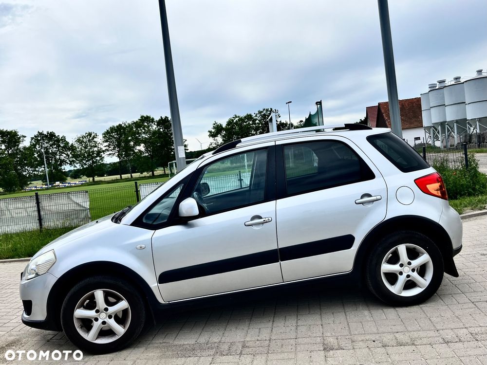 Suzuki SX4 1.6 VVT Streetline 4x2 Club - 6