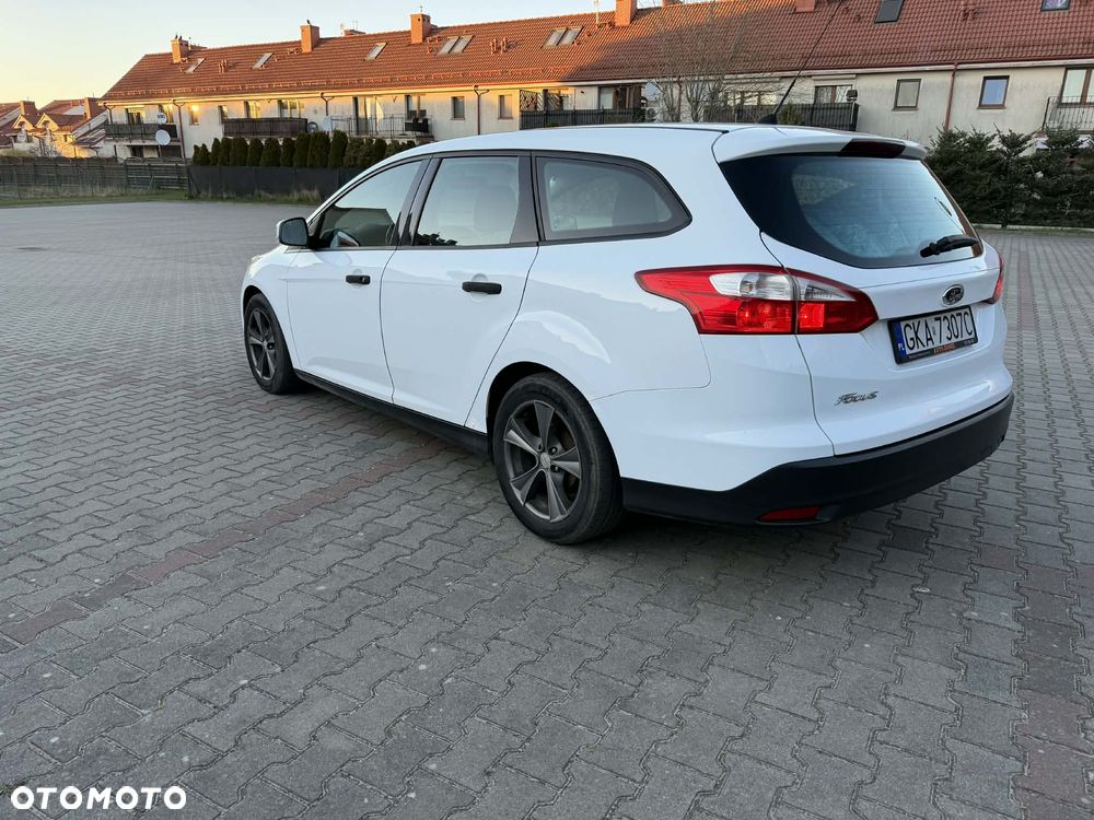 Ford Focus 1.6 TDCi Edition - 6