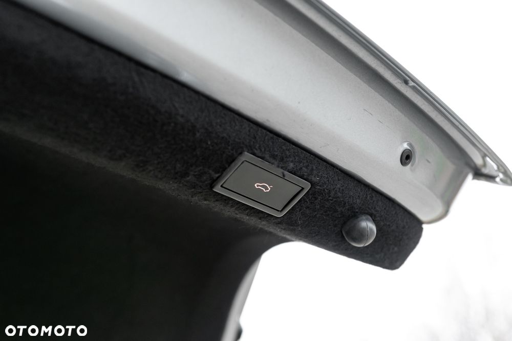 Skoda Superb 2.0 TDI DSG Ambition - 17