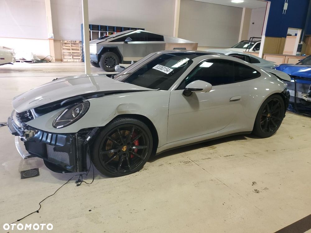 Porsche 911 Carrera 4S PDK