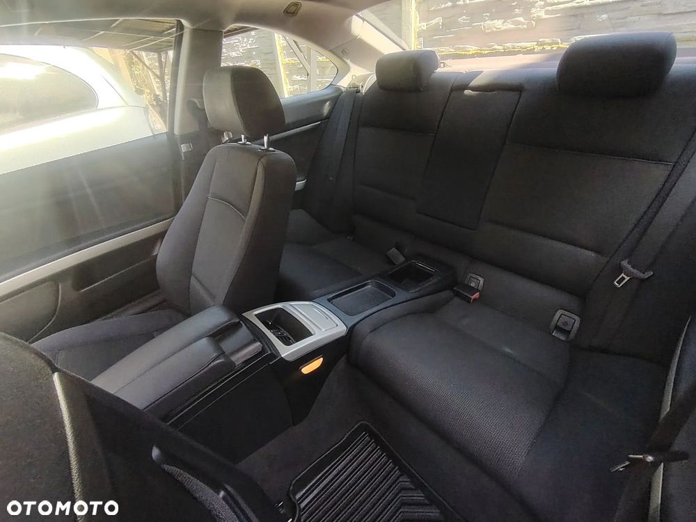 BMW Seria 3 320d xDrive M Sport Edition - 8