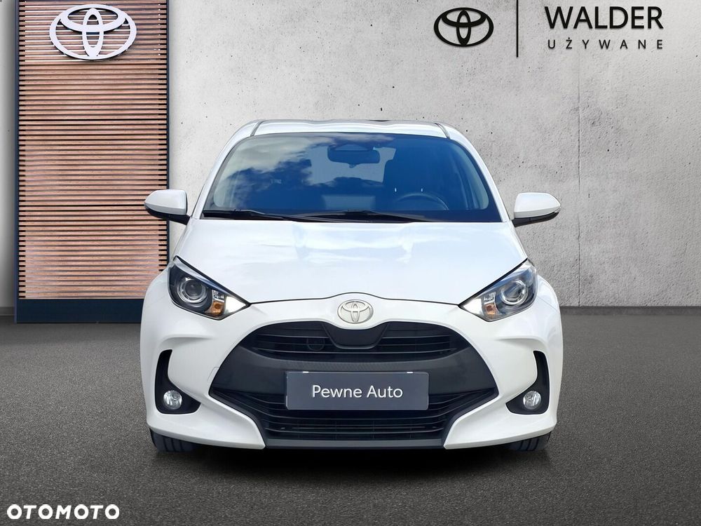 Toyota Yaris - 10