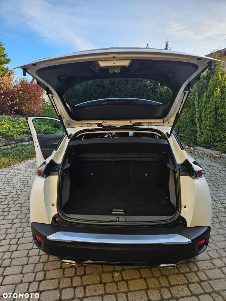 Peugeot 2008 1.2 PureTech Allure S&S EAT8 - 6